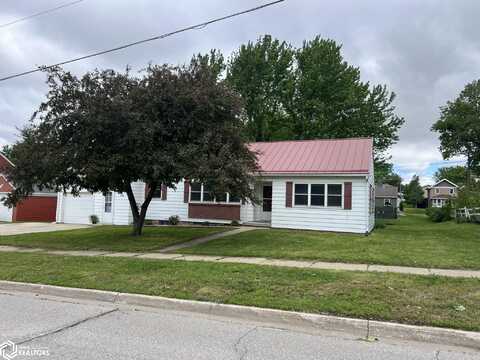 510 W 15th Street, Carroll, IA 51401