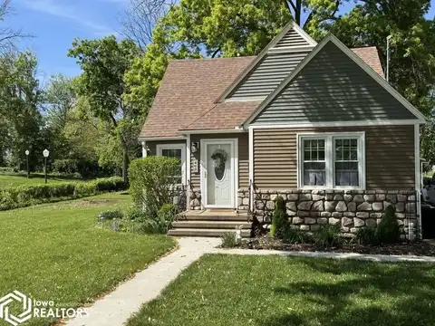 405 E Wall Street, Centerville, IA 52544