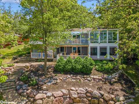 3358 Indian Point Drive, Ellston, IA 50074