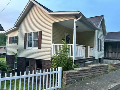 108 Bridge Street, Monongah, WV 26554