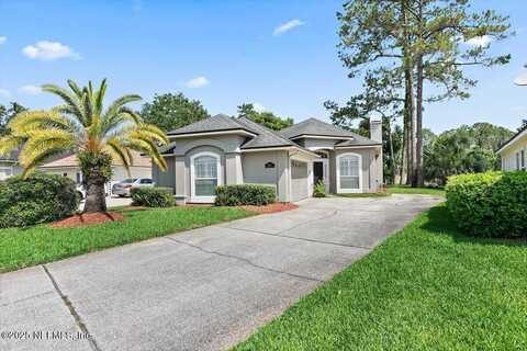 13711 HEATHFORD Drive, Jacksonville, FL 32224