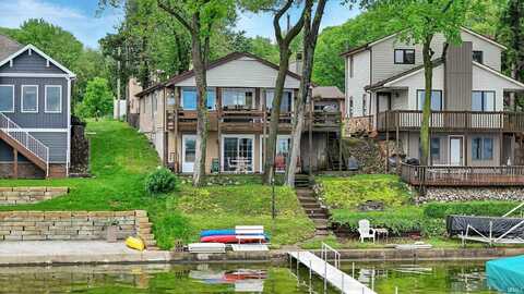 6125 S 455 E, Wolcottville, IN 46795