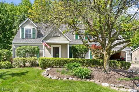 33321 N Burr Oak Drive, Solon, OH 44139