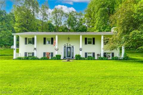 514 Michael Lane, Zoar, OH 44697