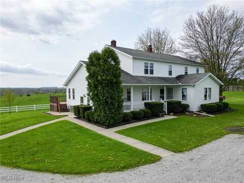 16321 Burton Windsor Road, Middlefield, OH 44062