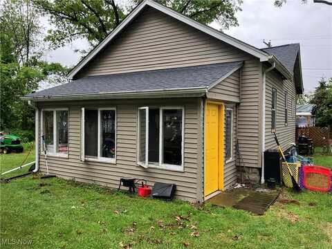 1293 W Jackson Street, Painesville, OH 44077