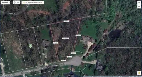 Shallow Creek Drive, Struthers, OH 44471