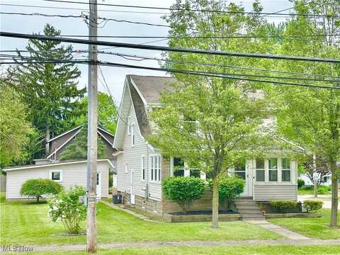 177 N Cleveland Avenue, Mogadore, OH 44260