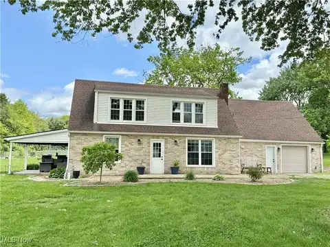 7509 S Palmyra Road, Canfield, OH 44406