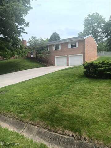 3262 Bahama Avenue NW, Massillon, OH 44646