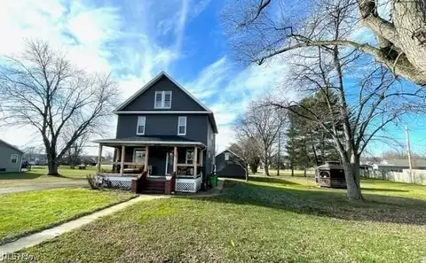 1256 N Wooster Avenue, Strasburg, OH 44680