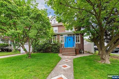 333 Park Avenue, Leonia, NJ 07605