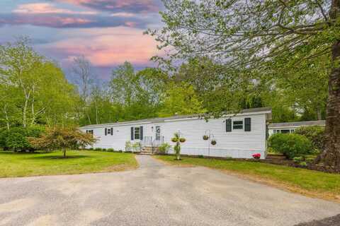 56 Oak Drive, North Hampton, NH 03862