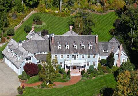373 Lakeshore Drive, New London, NH 03257