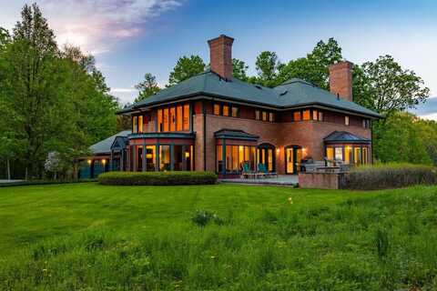 141 Pheasant Hill Road, Shelburne, VT 05482