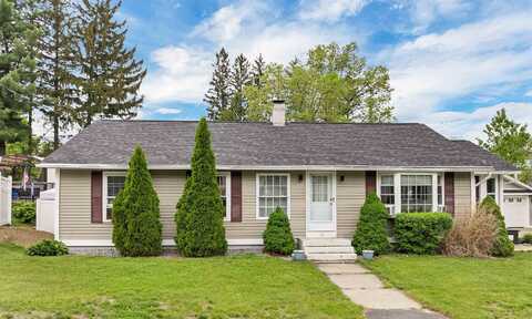 12 Pine Hill Avenue, Goffstown, NH 03045