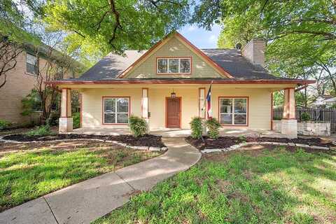 Main, WAXAHACHIE, TX 75165