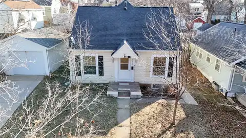 E, CEDAR RAPIDS, IA 52402