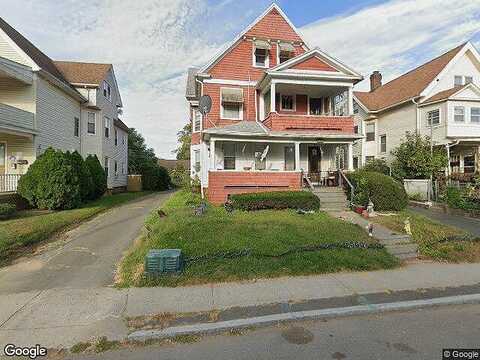 Sisson Ave, Hartford, CT 06106