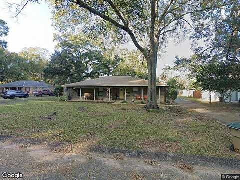 Tiffani, IRVINGTON, AL 36544