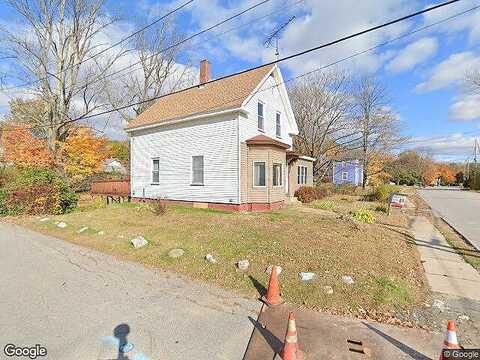 Main, ASHBURNHAM, MA 01430