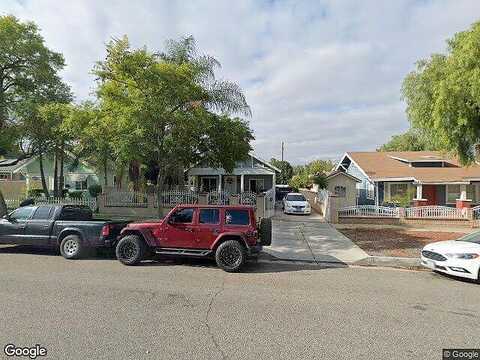 Belle, CORONA, CA 92882