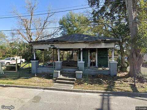 Pounder, SAVANNAH, GA 31401