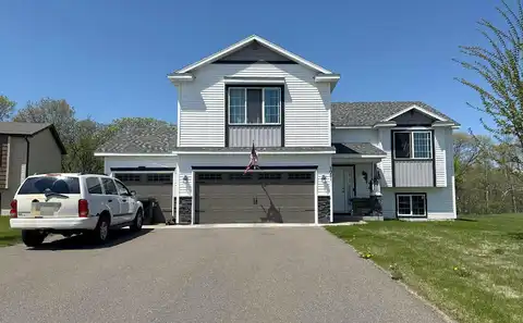 Bellaire Bv Nw, Isanti, MN 55040