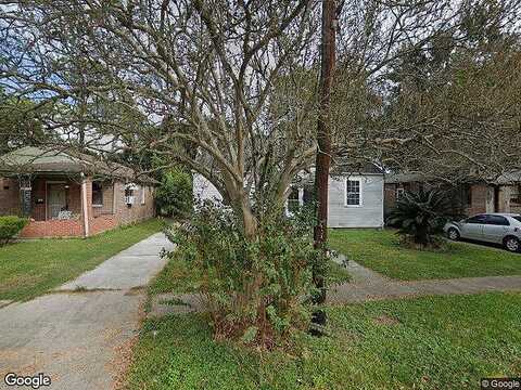 Shirley, NEW ORLEANS, LA 70114