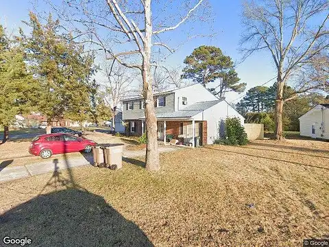 Castle, JACKSONVILLE, NC 28546