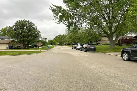 Forestview, ORLAND PARK, IL 60467