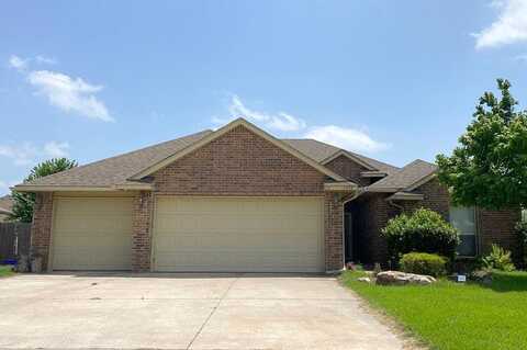 Griggs, MUSTANG, OK 73064