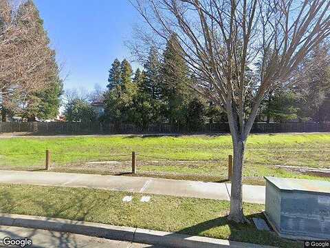 Luna Grande, SACRAMENTO, CA 95834