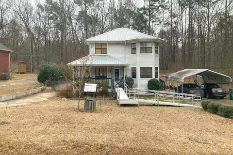 Lisa, LAKE VIEW, AL 35111