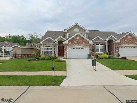 Woodland Place, SAINT CHARLES, MO 63303