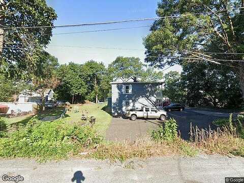 Valley, WOONSOCKET, RI 02895