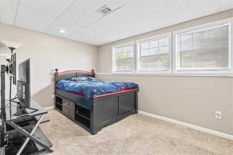 Dogwood, GREENWOOD, MO 64034