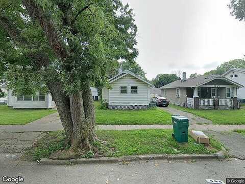 Hickory, DECATUR, IL 62526