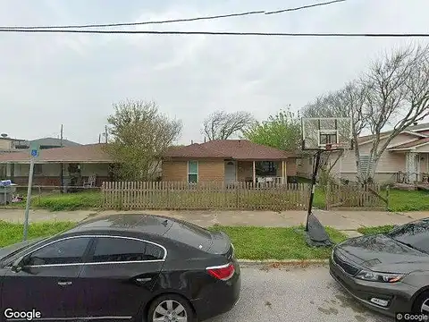 22Nd, GALVESTON, TX 77550