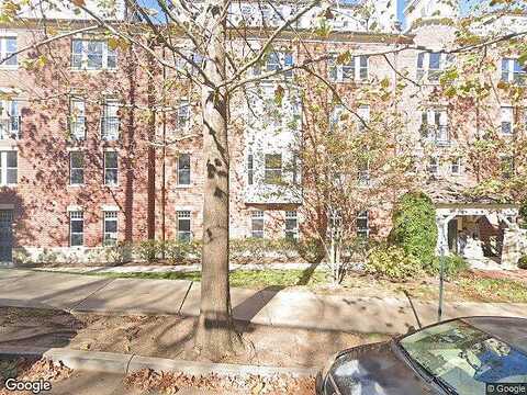 Colonial, ARLINGTON, VA 22209