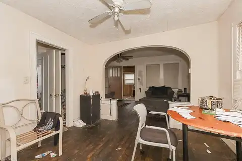 Mapleboro, MAPLE HEIGHTS, OH 44137