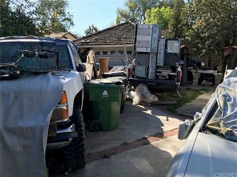Raymer, SHERWOOD FOREST, CA 91325