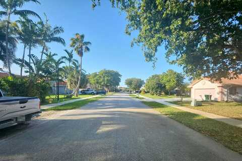101St, DAVIE, FL 33324