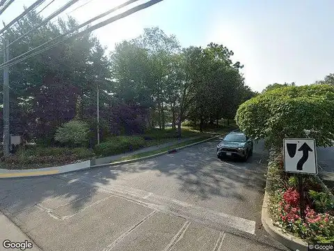 Crompond #F11, Peekskill, NY 10566