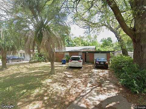 Layton, JACKSONVILLE, FL 32211