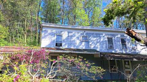 Edgar Lewis, MINERSVILLE, PA 17954