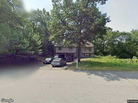 Jeannette, DERRY, NH 03038