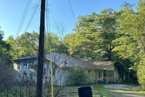 Howser Street, Booneville, MS 38829