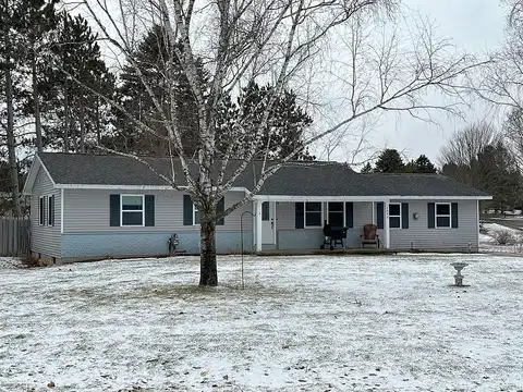 Averills, TRAVERSE CITY, MI 49686