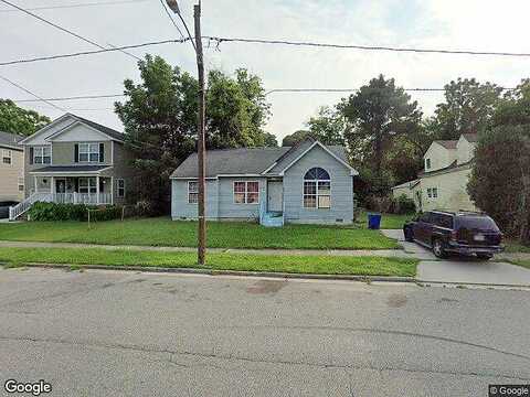 Maple, NEWPORT NEWS, VA 23607